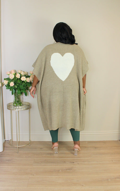 Queen of Hearts Cardi | Taupe